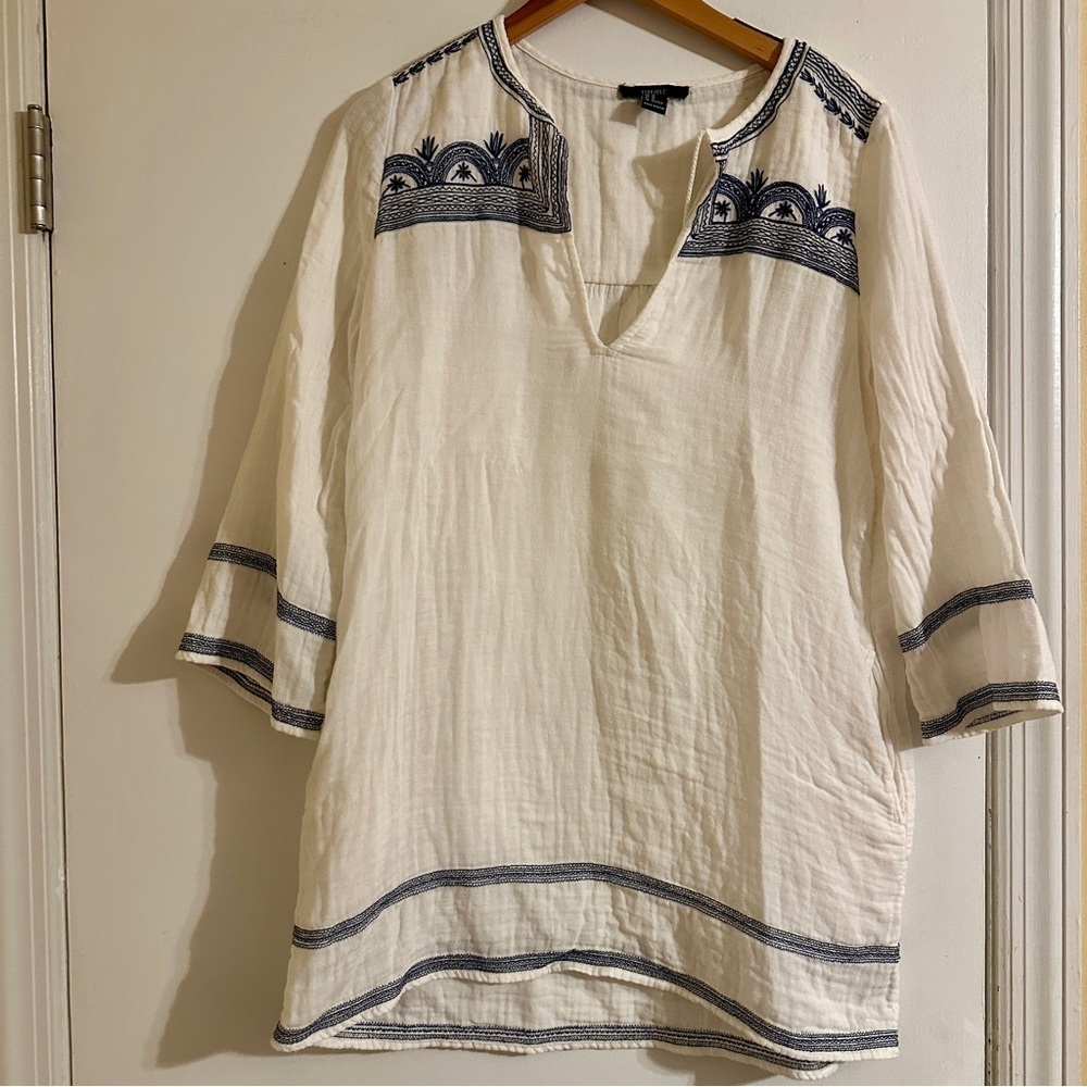Forever 21 Dress Womens Medium White Blue Embroidered Boho Peasant 3/4 Sleeve - Picture 1 of 10